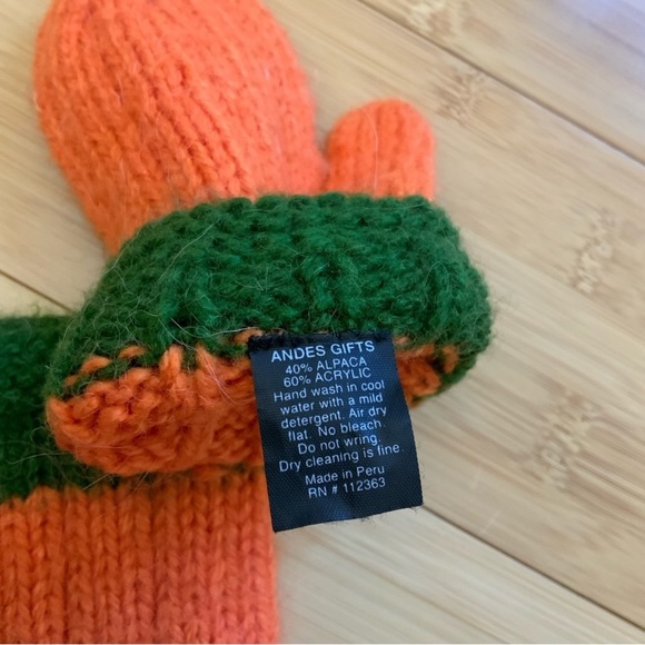 Orange Knit Alpaca Mittens 2-3T - Picture 4 of 4